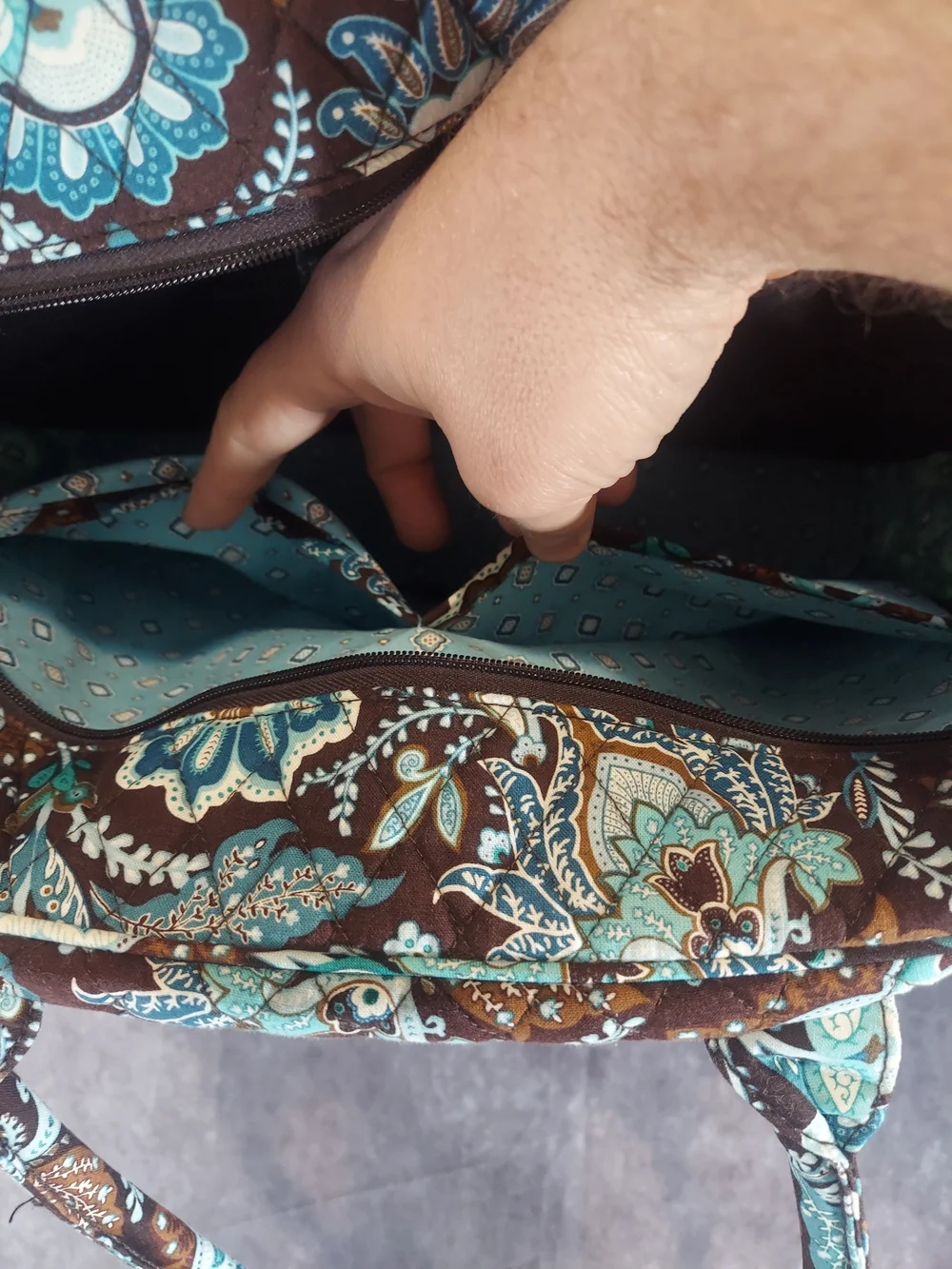 Vera Bradley Java Blue Quilted Travel Bag Retired 2007 Paisley Duffel Tote VGC